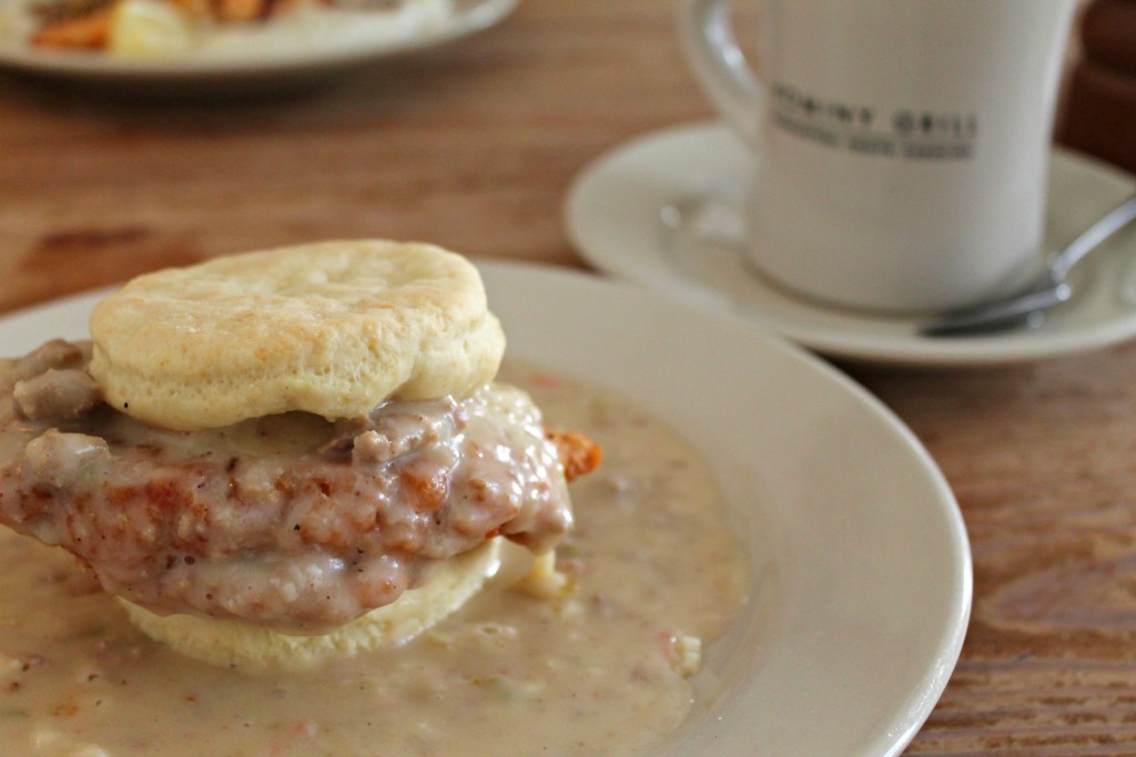 Eating Southern at Hominy Grill Restaurant