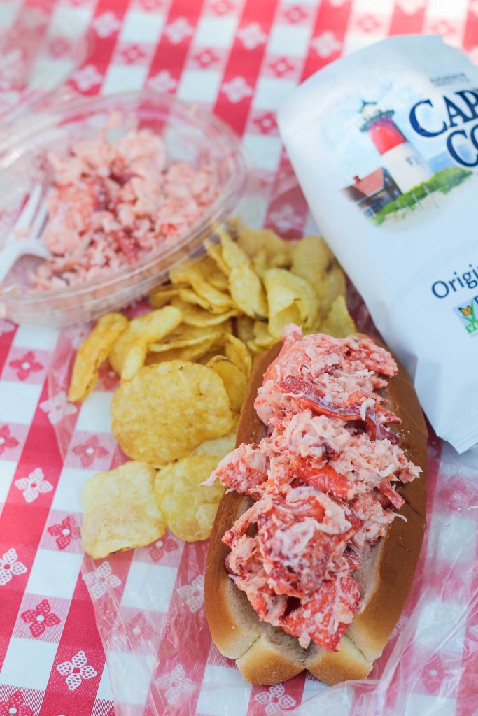 Delicious Lobster Rolls on Martha's Vineyard