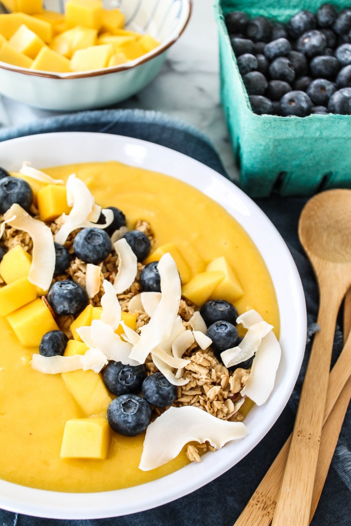 Mango Coconut Smoothie Bowl