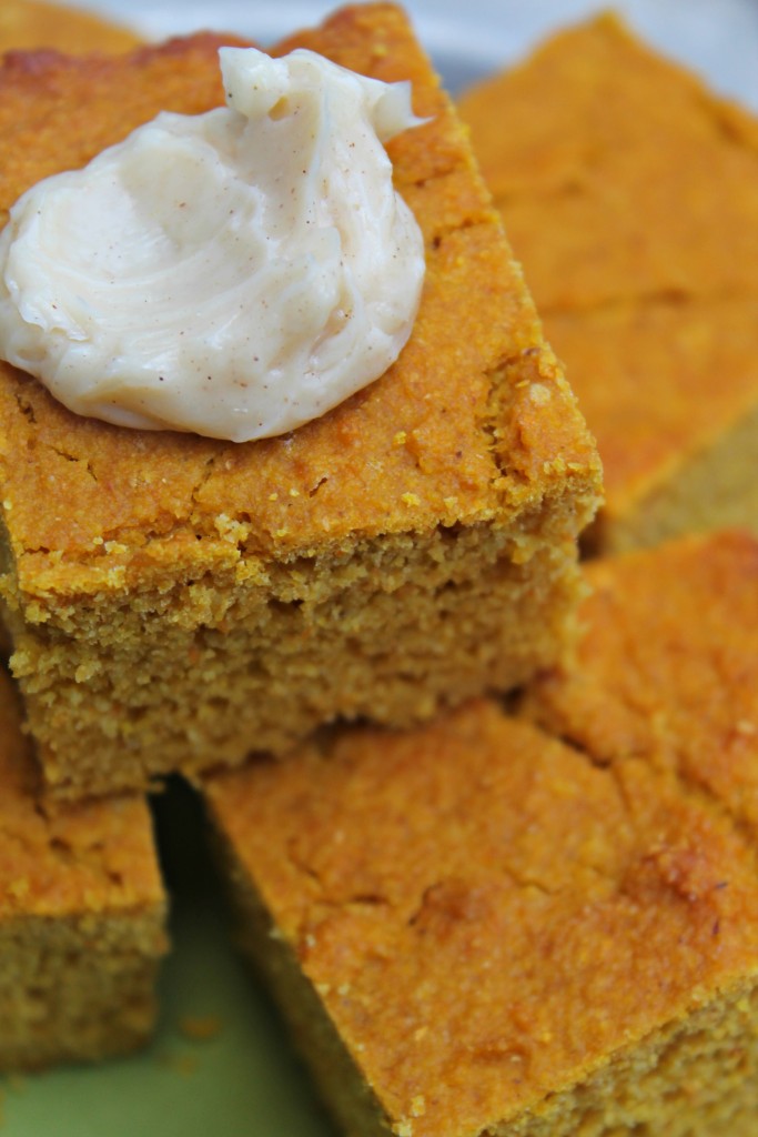 One Bowl Pumpkin Cornbread