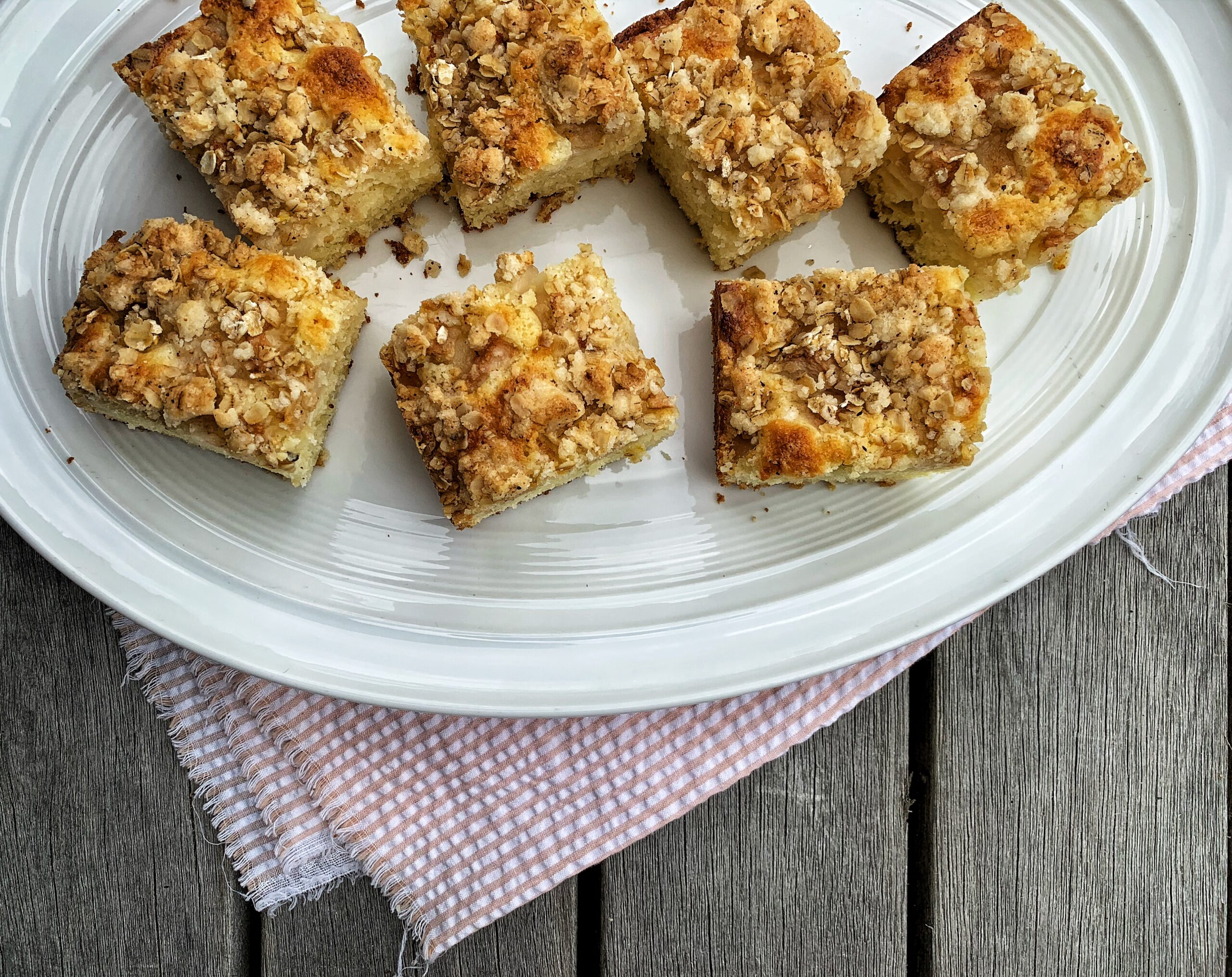 Pear Oatmeal Coffee Cake