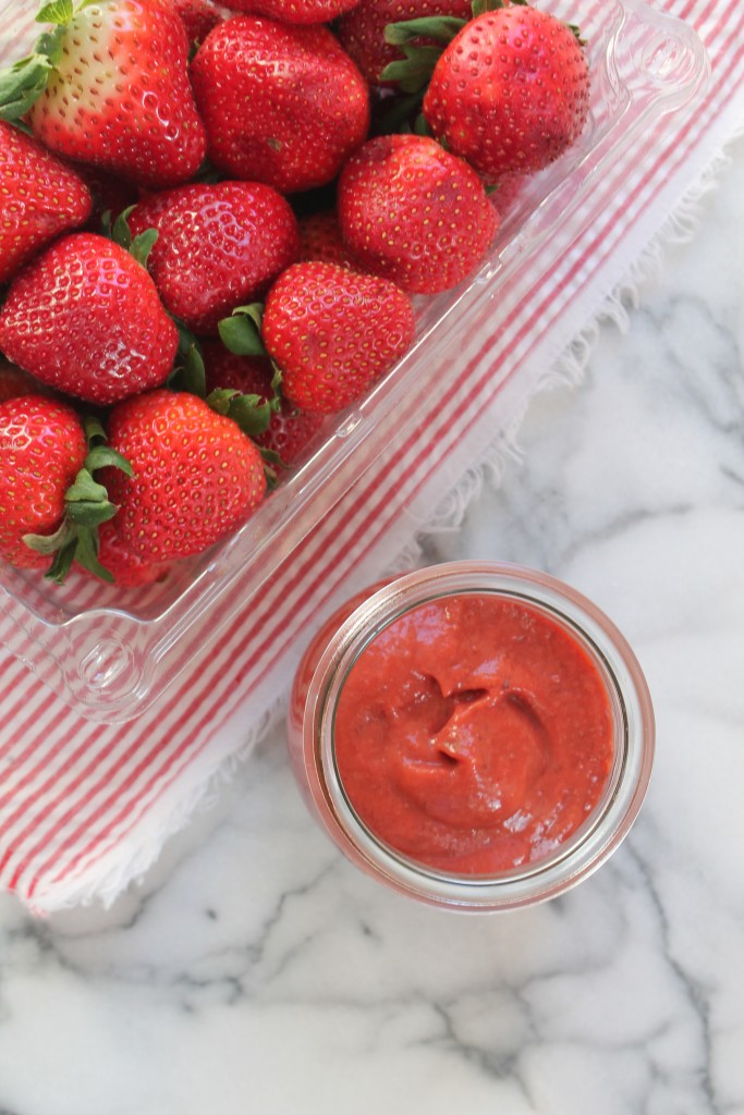 Roasted Strawberry BBQ Sauce