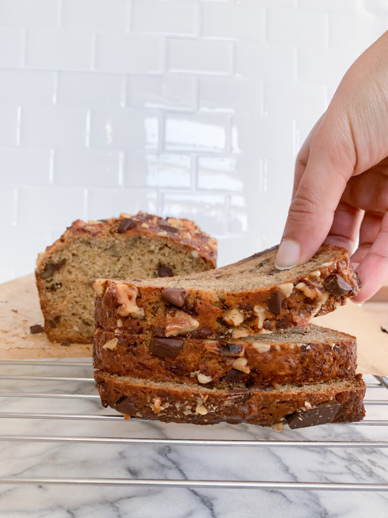 Walnut Chocolate Banana Bread-4